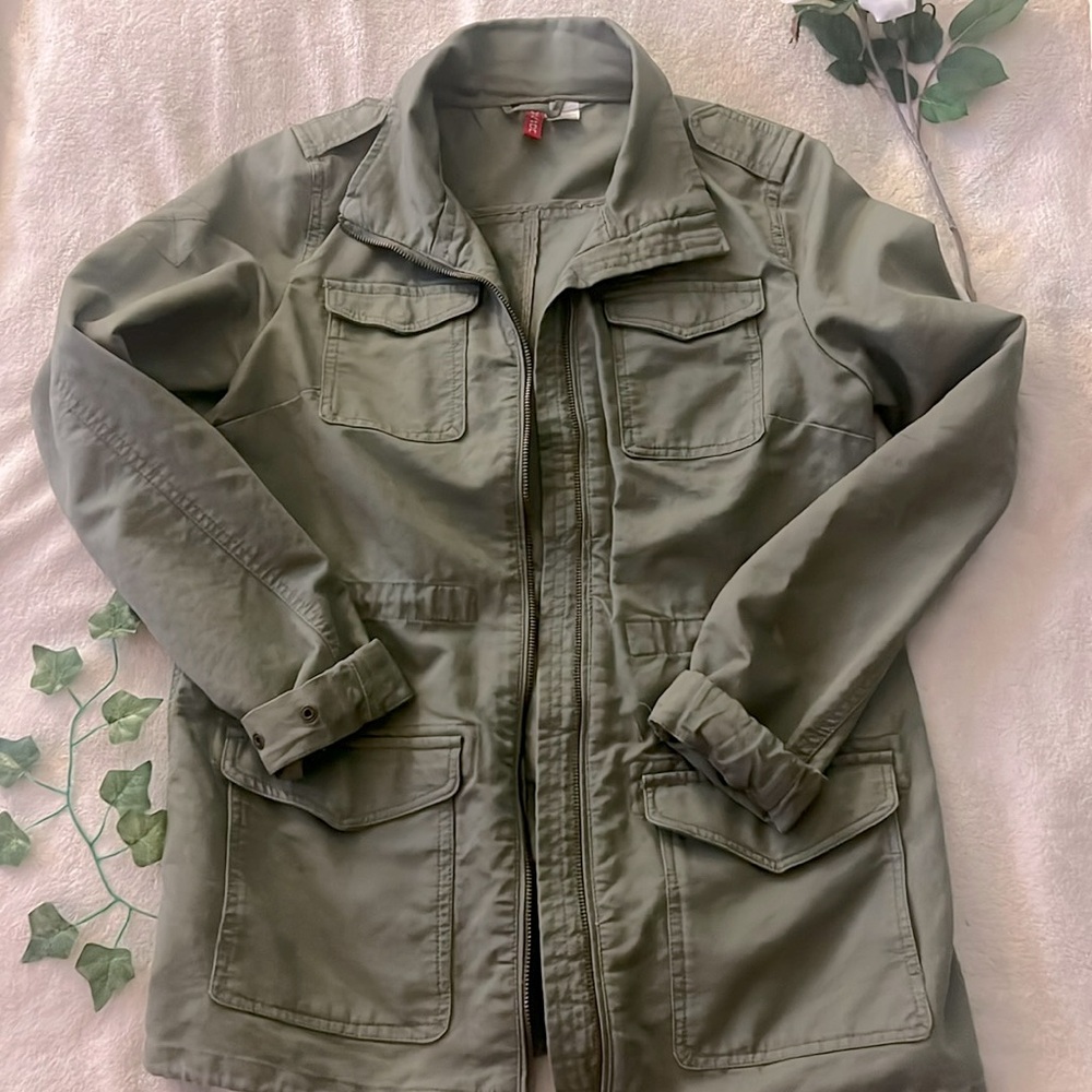 DIVIDED Green Cargo Utility Jacket (8)